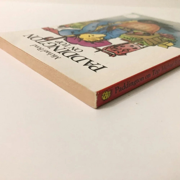 Vtg 1977  Paddington Bear On Top Fontana Lions Book Paperback Michael Bond - Picture 6 of 16